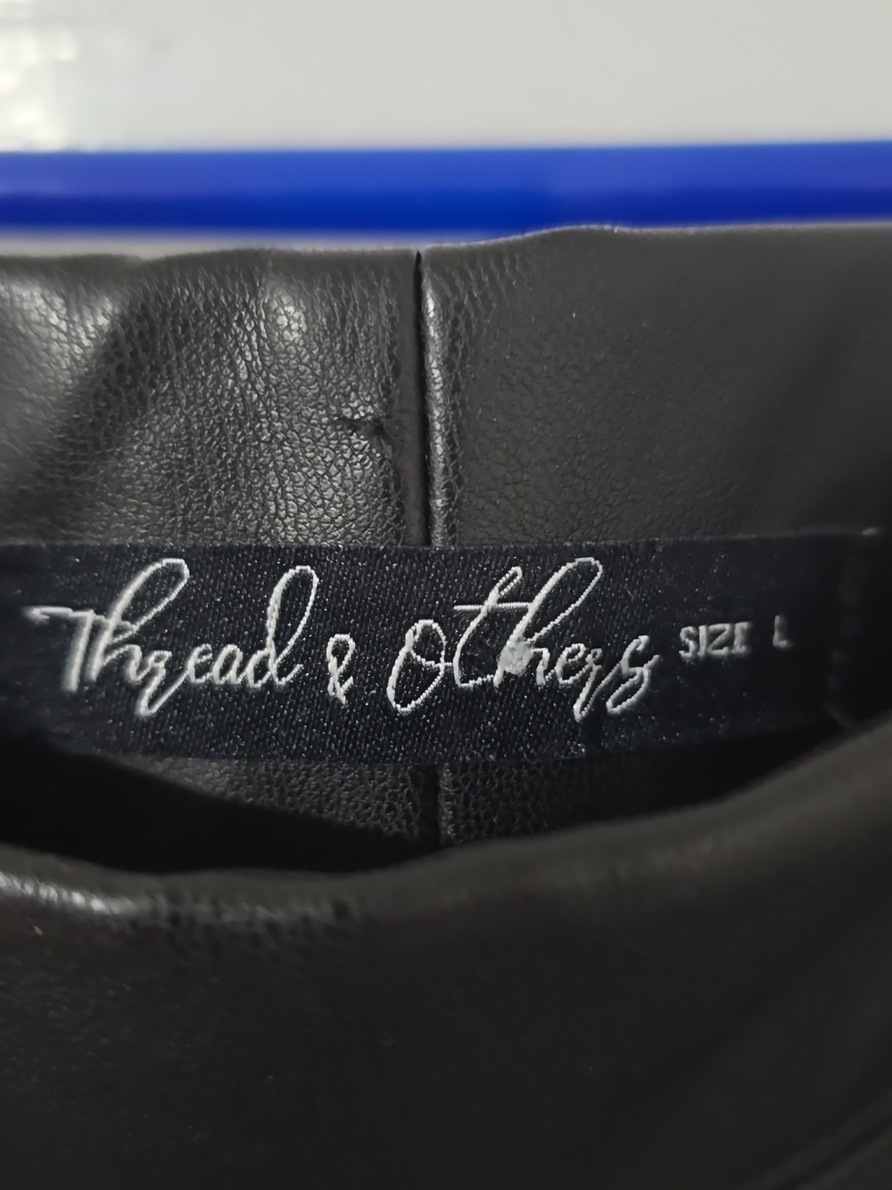 Thread & Others - Picture 3 of 3